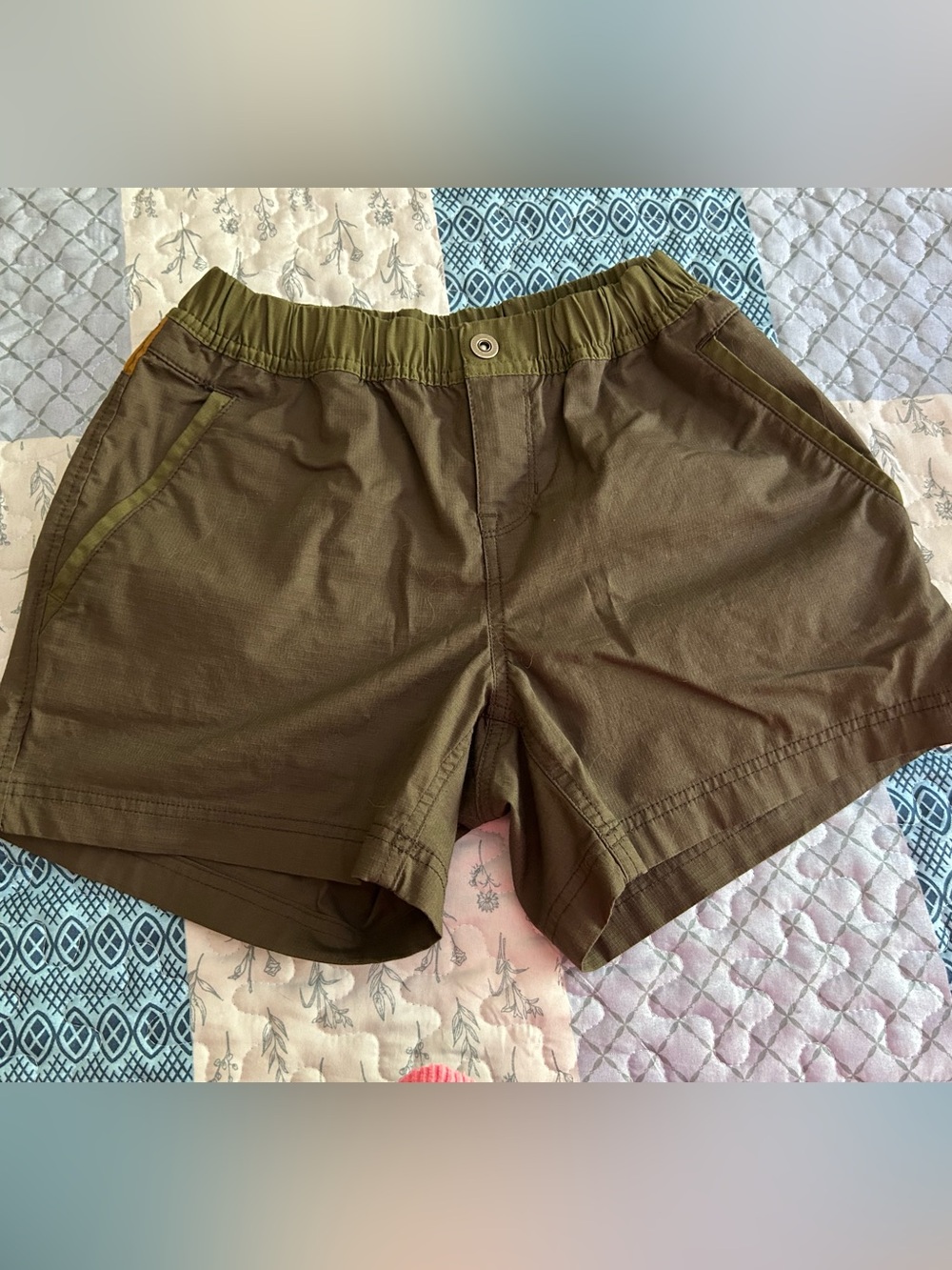 Prana -Olive  Elastic Waist Shorts- size 2